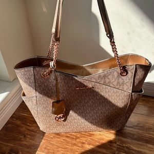 Michael Kors Large Shoulder Tote Rose Gold bag
